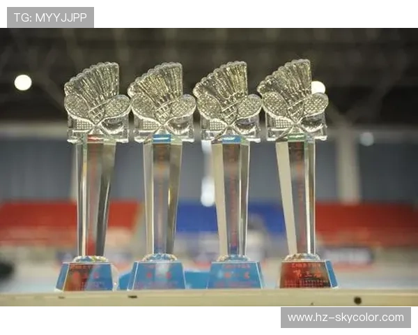 深圳羽毛球队的战术揭秘与训练策略深度分析 深圳羽毛球队的战术揭秘与训练策略深度分析