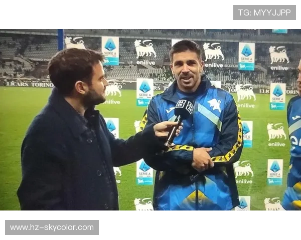 足球明星感人告别俱乐部瞬间回顾珍贵时刻与情感交织的美好记忆 足球明星感人告别俱乐部瞬间回顾珍贵时刻与情感交织的美好记忆