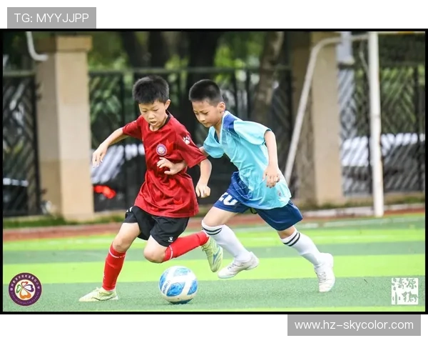 足球明星教你踢足球技巧视频全解析让你轻松掌握精彩瞬间