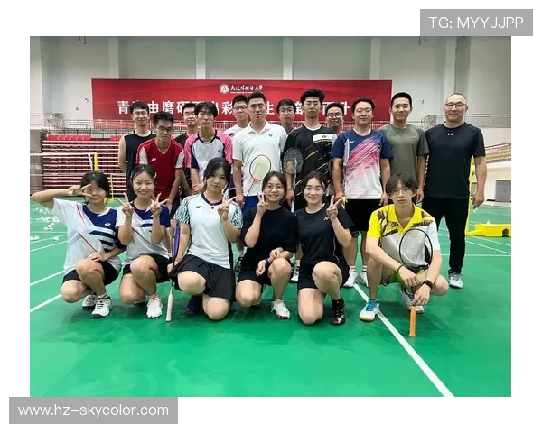 武汉羽毛球队与广州羽毛球队耐力较量赛后复盘分析与启示 武汉羽毛球队与广州羽毛球队耐力较量赛后复盘分析与启示